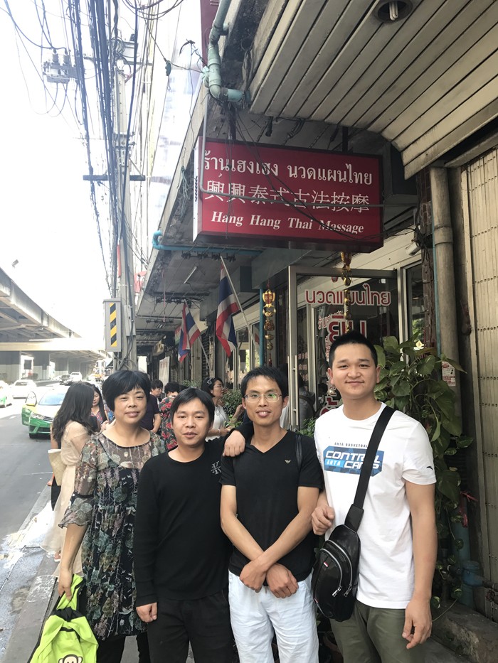 高端拉床,專用機床,內拉床,外拉床,數(shù)控機床,自動化生產線,工業(yè)機器人 高端拉床,專用機床,內拉床,外拉床,數(shù)控機床,自動化生產線,工業(yè)機器人