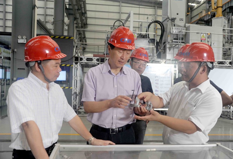 高端拉床,專用機(jī)床,內(nèi)拉床,外拉床,數(shù)控機(jī)床,自動(dòng)化生產(chǎn)線,工業(yè)機(jī)器人,拉床,拉刀,自動(dòng)化 高端拉床,專用機(jī)床,內(nèi)拉床,外拉床,數(shù)控機(jī)床,自動(dòng)化生產(chǎn)線,工業(yè)機(jī)器人,拉床,拉刀,自動(dòng)化