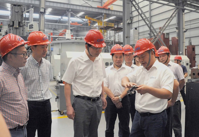 高端拉床,專用機(jī)床,內(nèi)拉床,外拉床,數(shù)控機(jī)床,自動化生產(chǎn)線,工業(yè)機(jī)器人,拉床,拉刀,自動化 高端拉床,專用機(jī)床,內(nèi)拉床,外拉床,數(shù)控機(jī)床,自動化生產(chǎn)線,工業(yè)機(jī)器人,拉床,拉刀,自動化