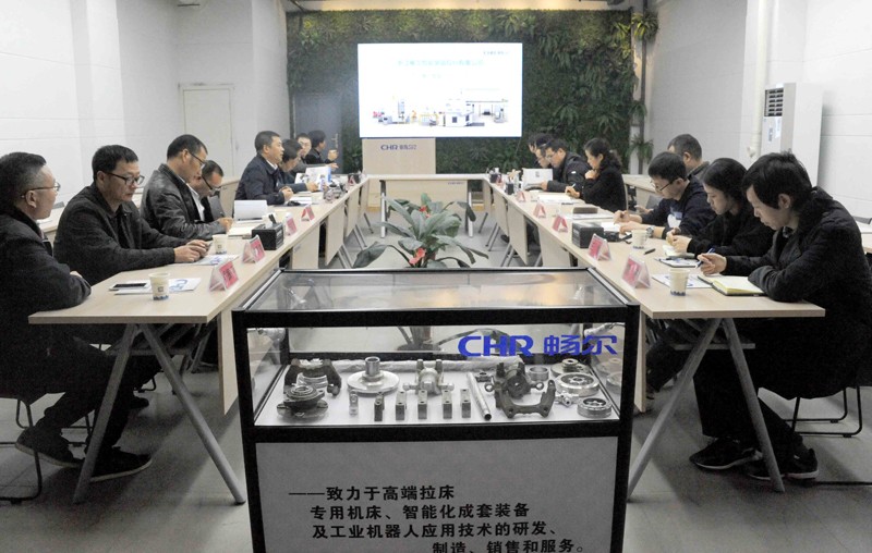 高端拉床,專用機床,內(nèi)拉床,外拉床,數(shù)控機床,自動化生產(chǎn)線,工業(yè)機器人,拉床,拉刀,自動化 高端拉床,專用機床,內(nèi)拉床,外拉床,數(shù)控機床,自動化生產(chǎn)線,工業(yè)機器人,拉床,拉刀,自動化