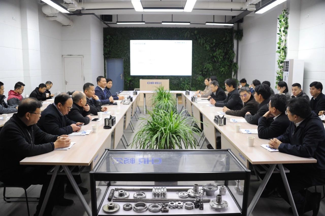 高端拉床,專用機(jī)床,內(nèi)拉床,外拉床,數(shù)控機(jī)床,自動(dòng)化生產(chǎn)線,工業(yè)機(jī)器人,拉床,拉刀,自動(dòng)化