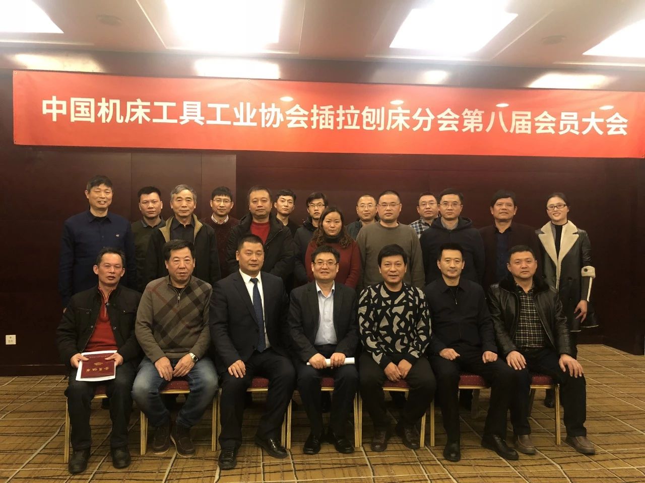 高端拉床,專用機(jī)床,內(nèi)拉床,外拉床,數(shù)控機(jī)床,自動(dòng)化生產(chǎn)線,工業(yè)機(jī)器人,拉床,拉刀,自動(dòng)化