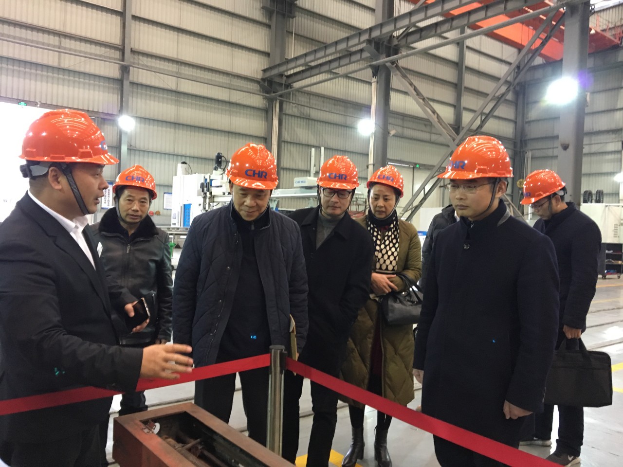 高端拉床,專用機床,內拉床,外拉床,數控機床,自動化生產線,工業(yè)機器人,拉床,拉刀,自動化