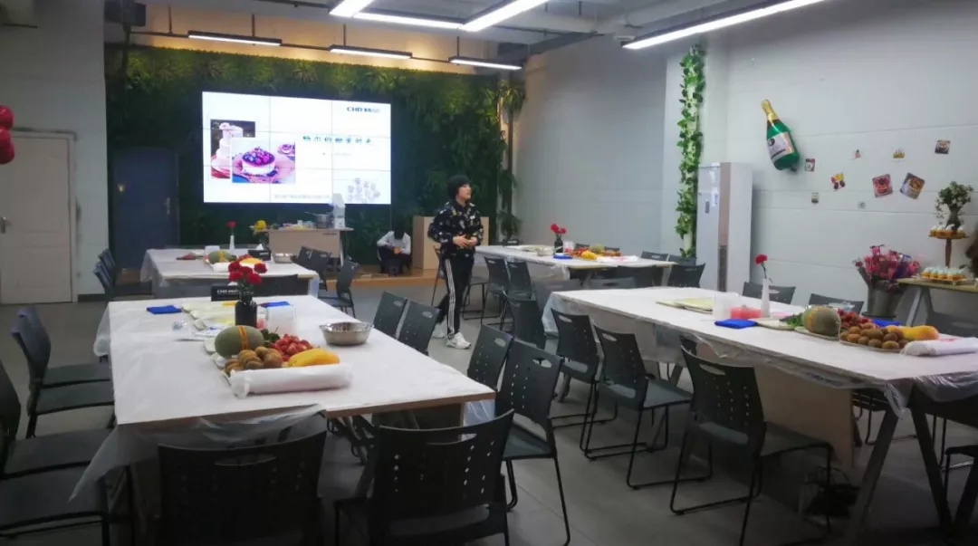 高端拉床,專用機床,內(nèi)拉床,外拉床,數(shù)控機床,自動化生產(chǎn)線,工業(yè)機器人,拉床,拉刀,自動化 高端拉床,專用機床,內(nèi)拉床,外拉床,數(shù)控機床,自動化生產(chǎn)線,工業(yè)機器人,拉床,拉刀,自動化