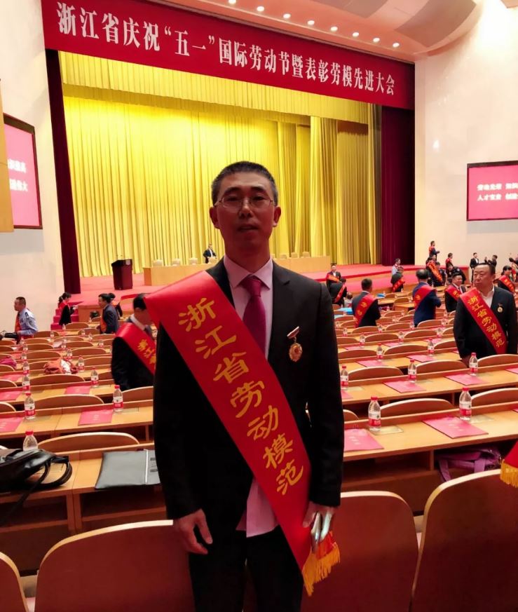 高端拉床,專用機(jī)床,內(nèi)拉床,外拉床,數(shù)控機(jī)床,自動(dòng)化生產(chǎn)線,工業(yè)機(jī)器人,拉床,拉刀,自動(dòng)化 高端拉床,專用機(jī)床,內(nèi)拉床,外拉床,數(shù)控機(jī)床,自動(dòng)化生產(chǎn)線,工業(yè)機(jī)器人,拉床,拉刀,自動(dòng)化