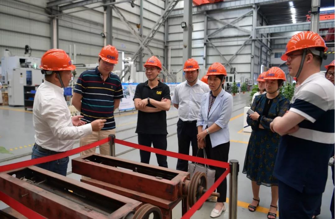 高端拉床,專用機(jī)床,內(nèi)拉床,外拉床,數(shù)控機(jī)床,自動化生產(chǎn)線,工業(yè)機(jī)器人,拉床,拉刀,自動化 高端拉床,專用機(jī)床,內(nèi)拉床,外拉床,數(shù)控機(jī)床,自動化生產(chǎn)線,工業(yè)機(jī)器人,拉床,拉刀,自動化