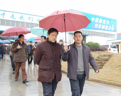 高端拉床,專用機(jī)床,內(nèi)拉床,外拉床,數(shù)控機(jī)床,自動(dòng)化生產(chǎn)線,工業(yè)機(jī)器人,拉床,拉刀,自動(dòng)化 高端拉床,專用機(jī)床,內(nèi)拉床,外拉床,數(shù)控機(jī)床,自動(dòng)化生產(chǎn)線,工業(yè)機(jī)器人,拉床,拉刀,自動(dòng)化