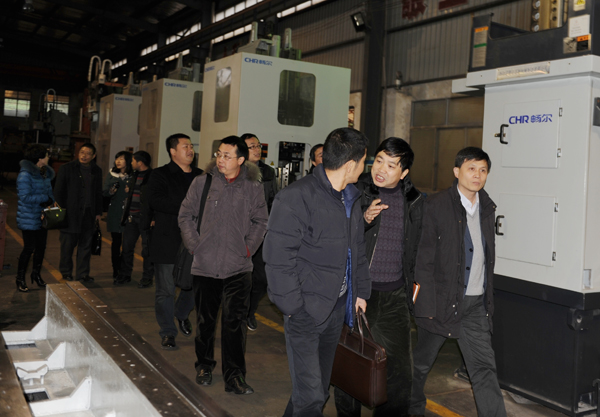 高端拉床,專用機床,內拉床,外拉床,數控機床,自動化生產線,工業(yè)機器人,拉床,拉刀,自動化