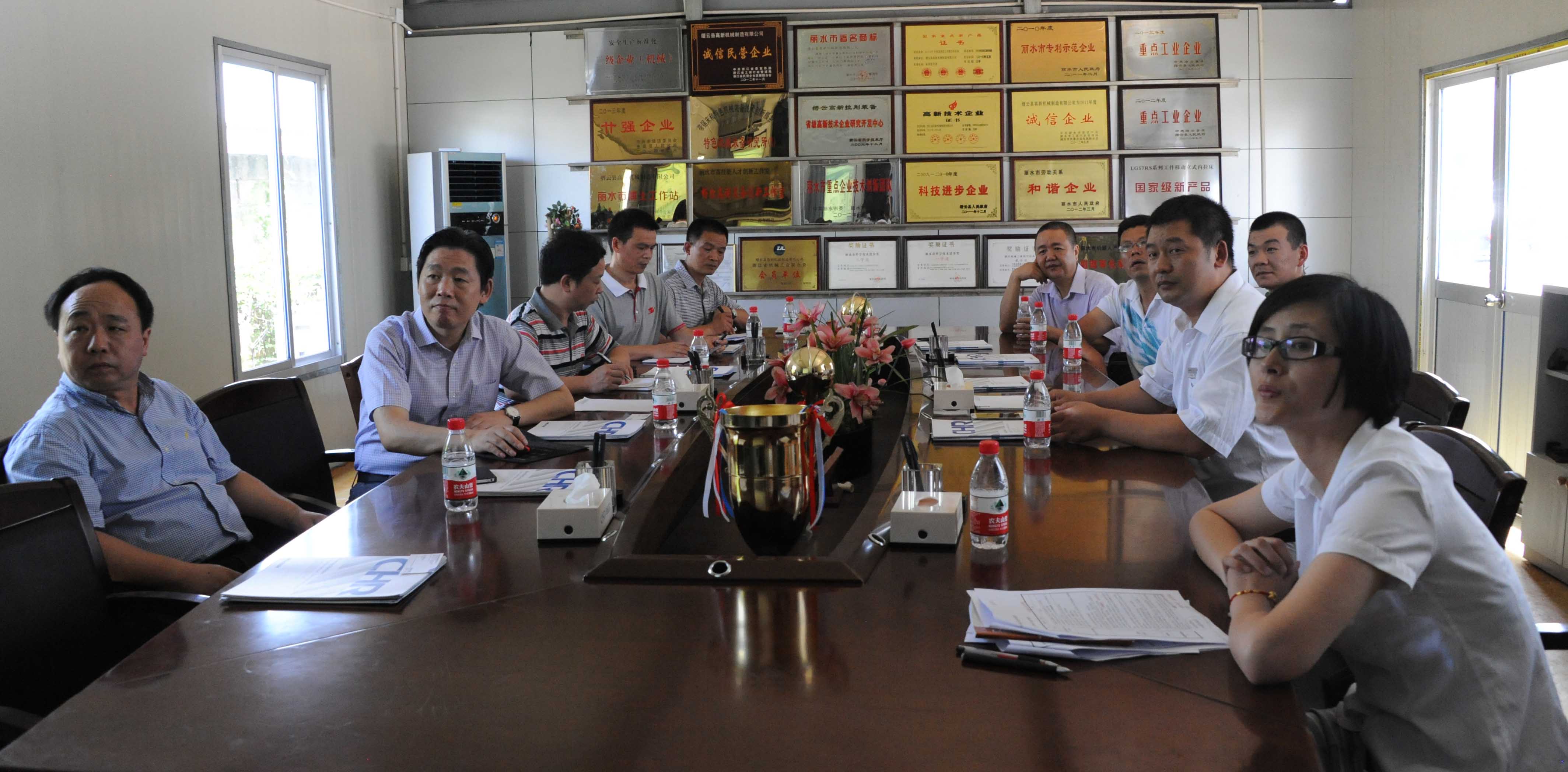 高端拉床,專用機(jī)床,內(nèi)拉床,外拉床,數(shù)控機(jī)床,自動化生產(chǎn)線,工業(yè)機(jī)器人,拉床,拉刀,自動化 高端拉床,專用機(jī)床,內(nèi)拉床,外拉床,數(shù)控機(jī)床,自動化生產(chǎn)線,工業(yè)機(jī)器人,拉床,拉刀,自動化