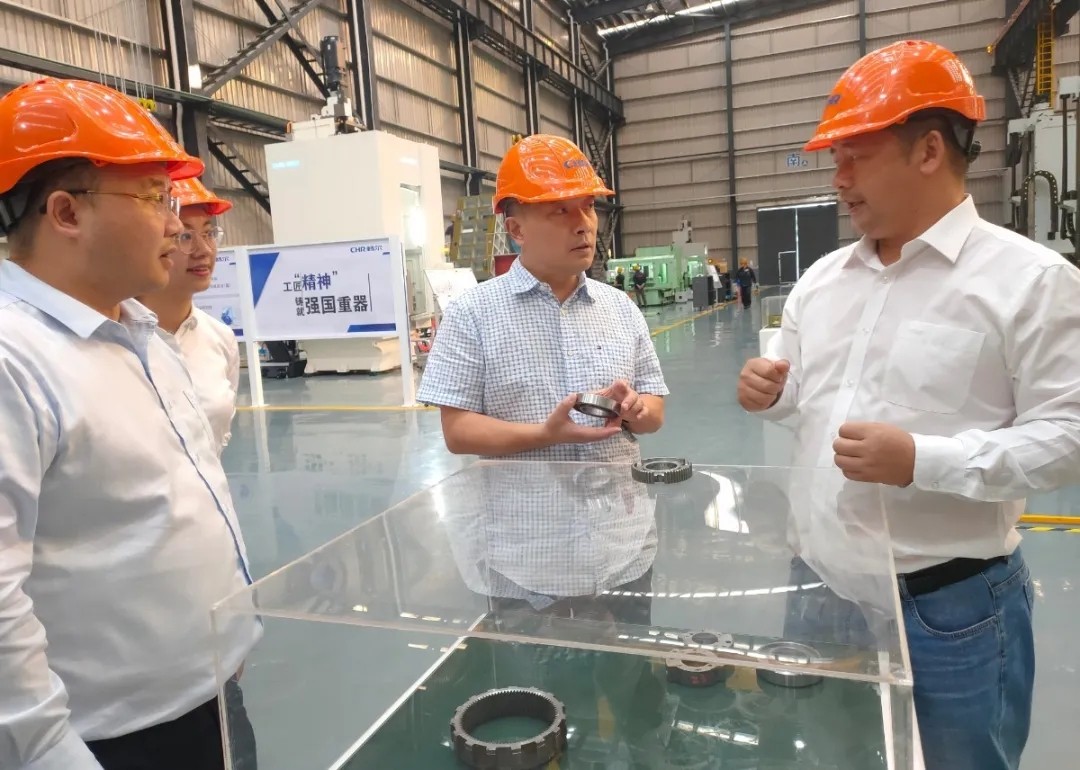 拉床,拉刀,自動化,高端拉床,專用機床,內拉床,外拉床,數(shù)控機床,自動化生產線,工業(yè)機器人