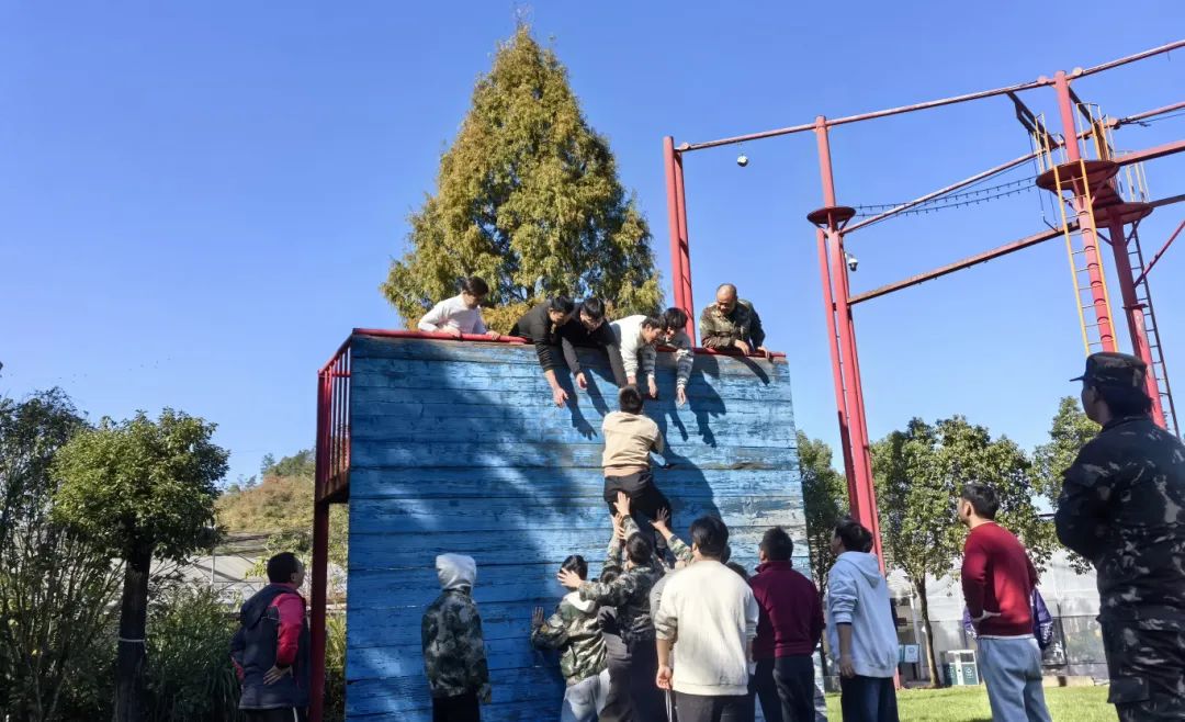 拉床,拉刀,自動(dòng)化,高端拉床,專用機(jī)床,內(nèi)拉床,外拉床,數(shù)控機(jī)床,自動(dòng)化生產(chǎn)線,工業(yè)機(jī)器人 拉床,拉刀,自動(dòng)化,高端拉床,專用機(jī)床,內(nèi)拉床,外拉床,數(shù)控機(jī)床,自動(dòng)化生產(chǎn)線,工業(yè)機(jī)器人