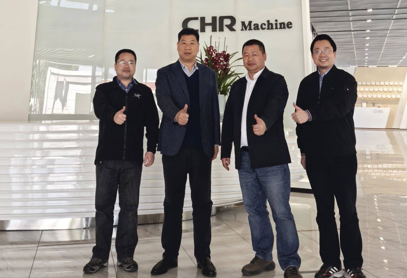 拉床,拉刀,自動(dòng)化,高端拉床,專(zhuān)用機(jī)床,內(nèi)拉床,外拉床,數(shù)控機(jī)床,自動(dòng)化生產(chǎn)線,工業(yè)機(jī)器人 拉床,拉刀,自動(dòng)化,高端拉床,專(zhuān)用機(jī)床,內(nèi)拉床,外拉床,數(shù)控機(jī)床,自動(dòng)化生產(chǎn)線,工業(yè)機(jī)器人