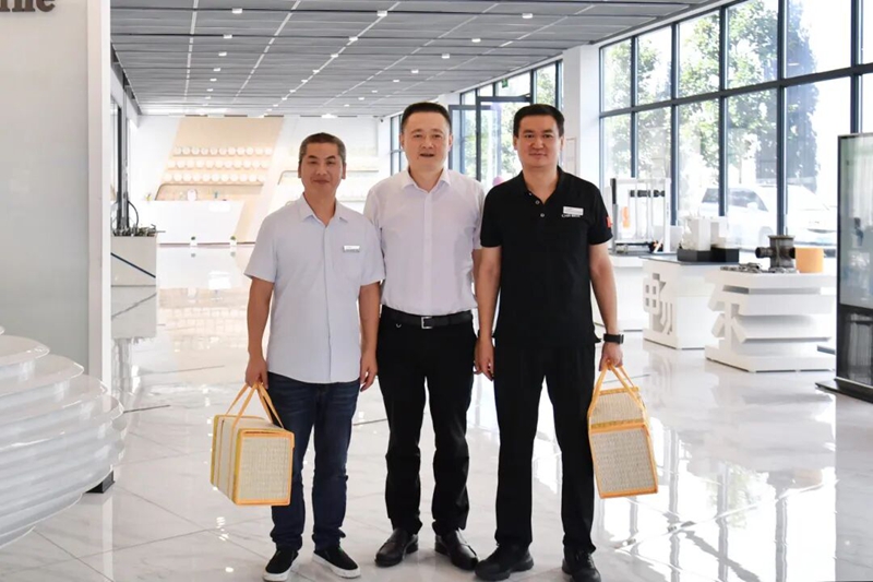 拉床,拉刀,自動化,高端拉床,專用機床,內(nèi)拉床,外拉床,數(shù)控機床,自動化生產(chǎn)線,工業(yè)機器人